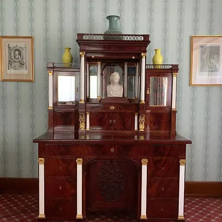 - Frankfurt Kronberg im Taunus