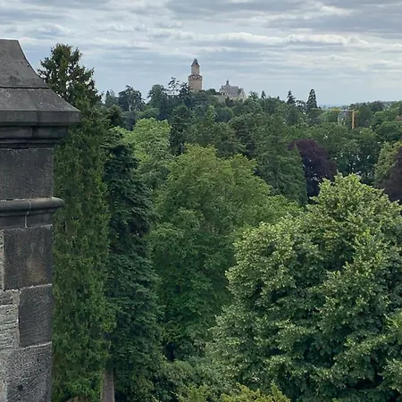 克伦贝格城堡酒店 - 法兰克福酒店 酒店 5*