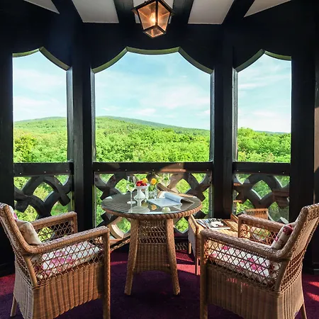- Frankfurt 5* Kronberg im Taunus