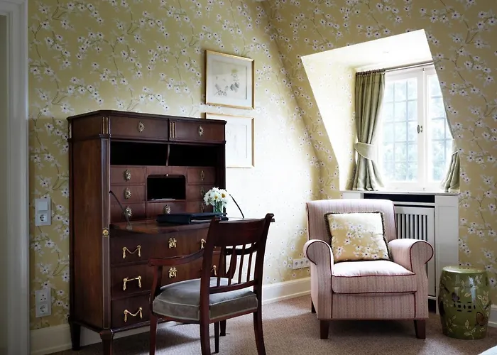 克伦贝格城堡酒店 - 法兰克福酒店 5*