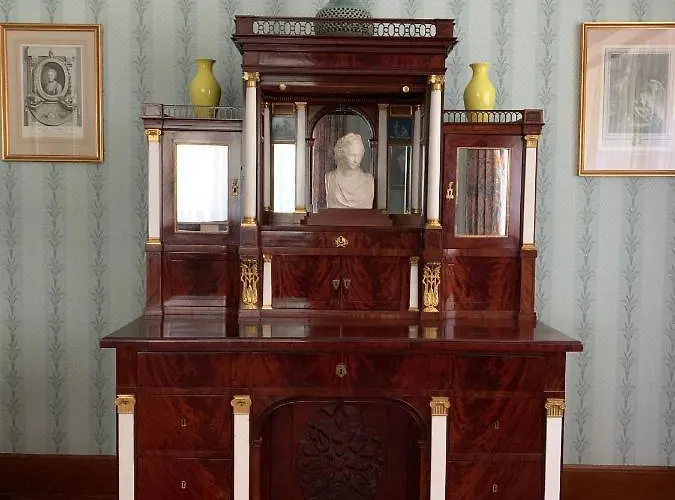 - Frankfurt Kronberg im Taunus