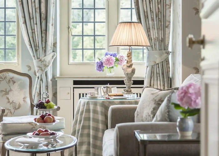 克伦贝格城堡酒店 - 法兰克福酒店 陶努斯山区克龙贝格