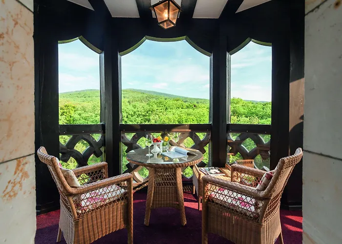 - Frankfurt 5* Kronberg im Taunus