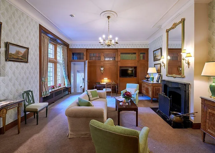 - Frankfurt Hotel Kronberg im Taunus