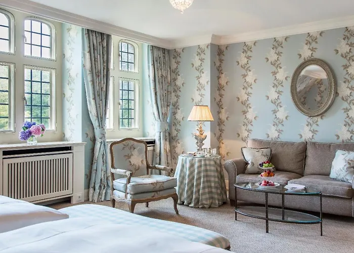 - Frankfurt 5* Kronberg im Taunus